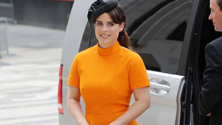 Πριγκίπισσα Ευγενία: Επέλεξε ένα από τα μεγαλύτερα nail trends της χρονιάς και έσπασε το πρωτόκολλο Πριγκίπισσα Ευγενία: Επέλεξε ένα από τα μεγαλύτερα nail trends της χρονιάς και έσπασε το πρωτόκολλο