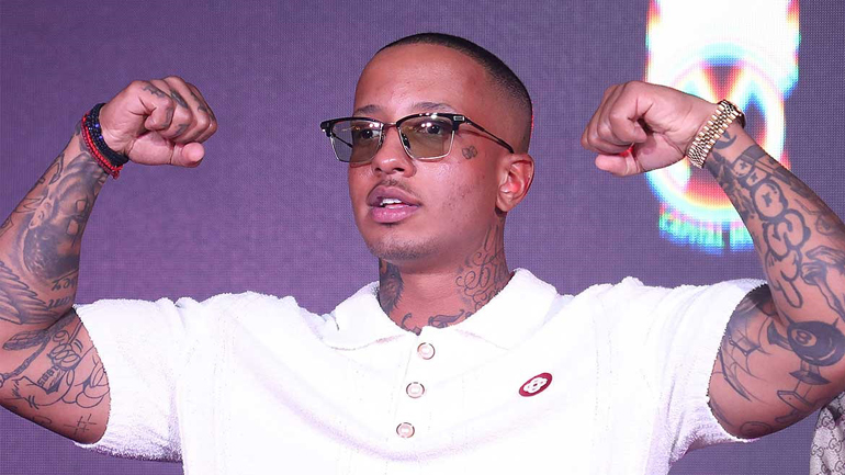 Light κατά παρουσιαστών: «Μείνετε εκεί στα πάνελ, αφήστε τους δρόμους για εμάς»