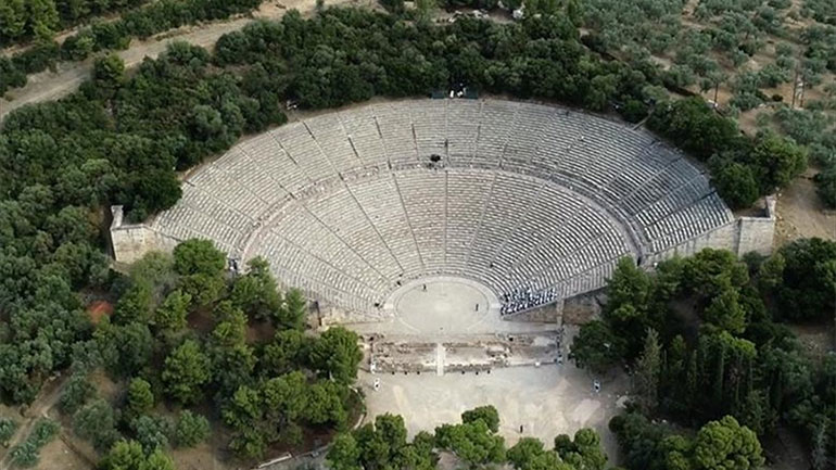 Και φέτος το καλοκαίρι πάμε Επίδαυρο