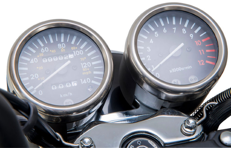 Κλασικά αναλογικά όργανα.