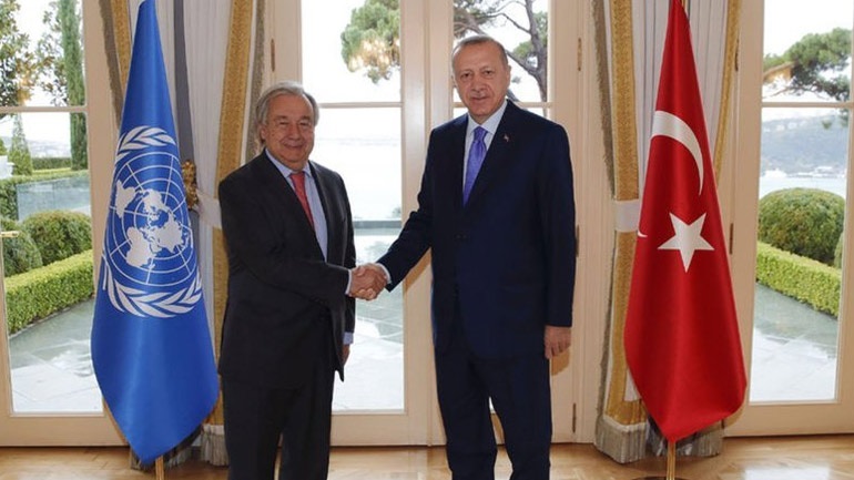 Τηλεφωνική επικοινωνία Ερντογάν-Γκουτέρες για τις εξαγωγές σιτηρών από την Ουκρανία