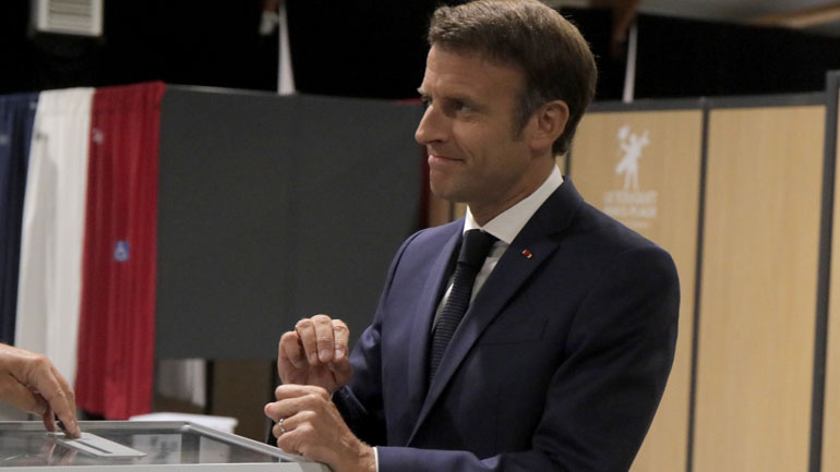 Βουλευτικές εκλογές στη Γαλλία: Τα διλήμματα του προέδρου Μακρόν