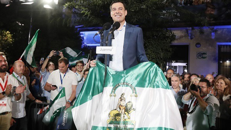 Ισπανία: Η δεξιά ενισχυμένη από την «ιστορική» νίκη της στις περιφερειακές εκλογές στην Ανδαλουσία