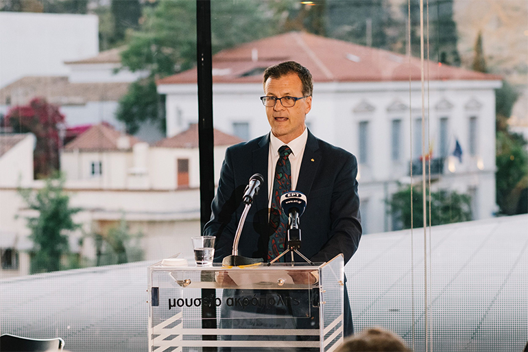 Ο Πρέσβης του Καναδά, κύριος Marc Allen