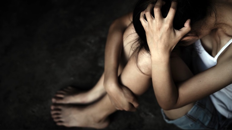 Τι πρέπει να κάνει κάποιος αν υποψιαστεί ότι έχει καταναλώσει ναρκωτικό βιασμού;