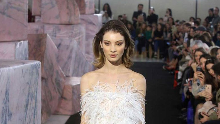 Άννα Μαρία Ηλιάδου: «Τα λεφτά μου τα βγάζω από το Instagram»