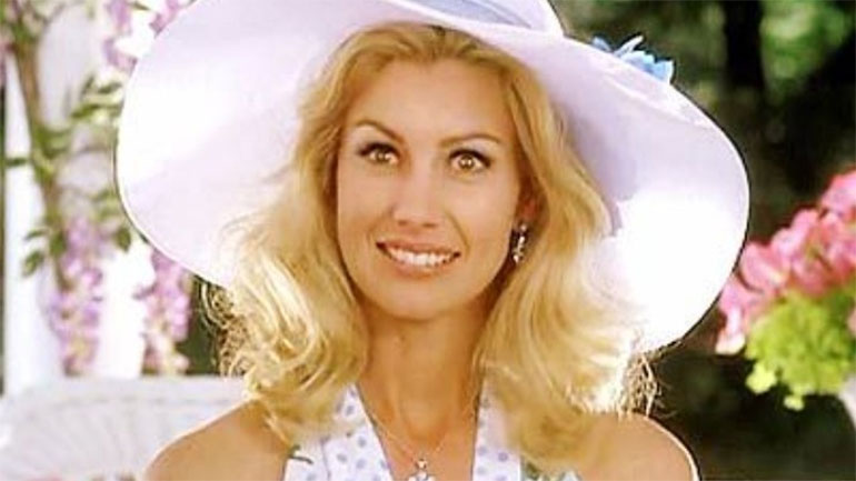 Η Φέιθ Χιλ αποκάλυψε πώς αισθάνεται για το ριμέικ της ταινίας «The Stepford Wives»