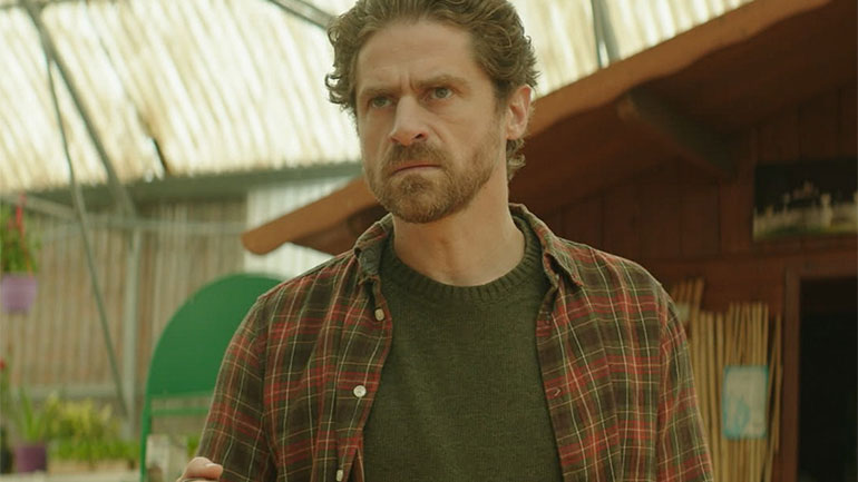 «Αγέλη Προβάτων»: Ένα σύγχρονο φιλμ νουάρ του Δημήτρη Κανελλόπουλου με τους εξαιρετικούς Δημήτρη Λάλο και Άρη Σερβετάλη