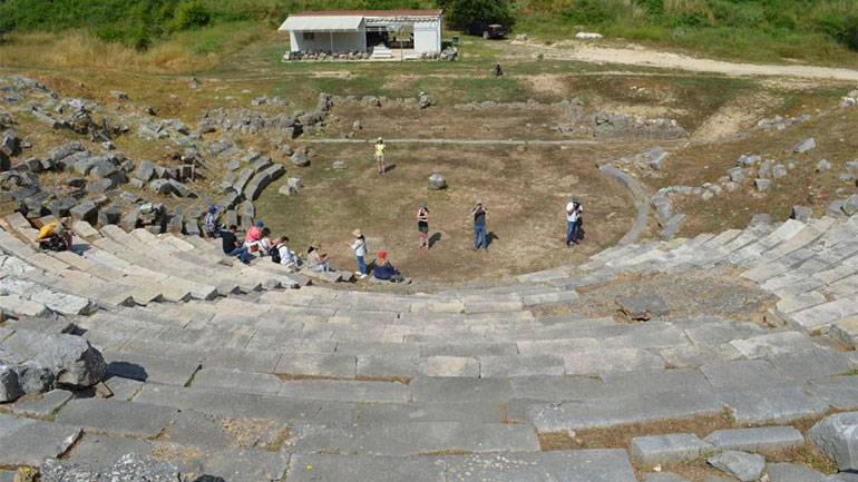 Αποδόθηκε στο κοινό το αποκατεστημένο αρχαίο θέατρο της Δωδώνης