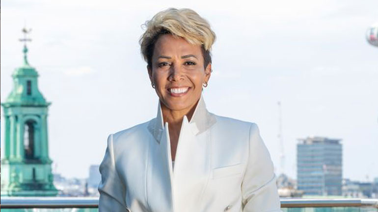 Είμαι λεσβία, άντεξα 34 χρόνια το… κρυφτό!