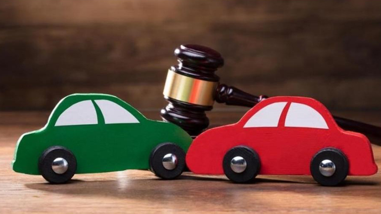 Βύρωνας: Σύλληψη άνδρα που υποσχόταν να μεσολαβήσει σε πλειστηριασμούς – Στα 120.000 ευρώ η λεία του