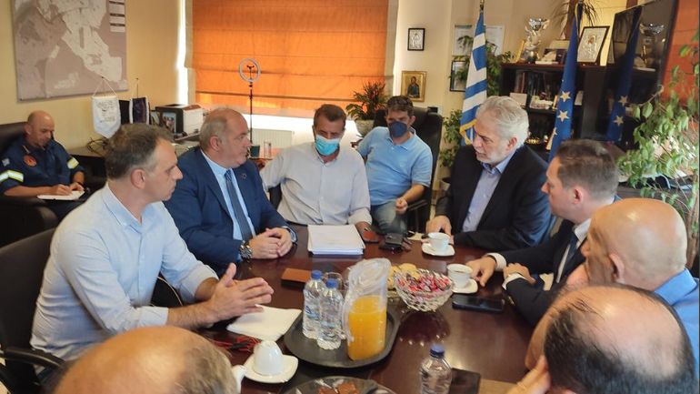 Επίσκεψη του Χρ. Στυλιανίδη στους Δήμους Διονύσου και Κηφισιάς για την πυροπροστασία της ευρύτερης περιοχής