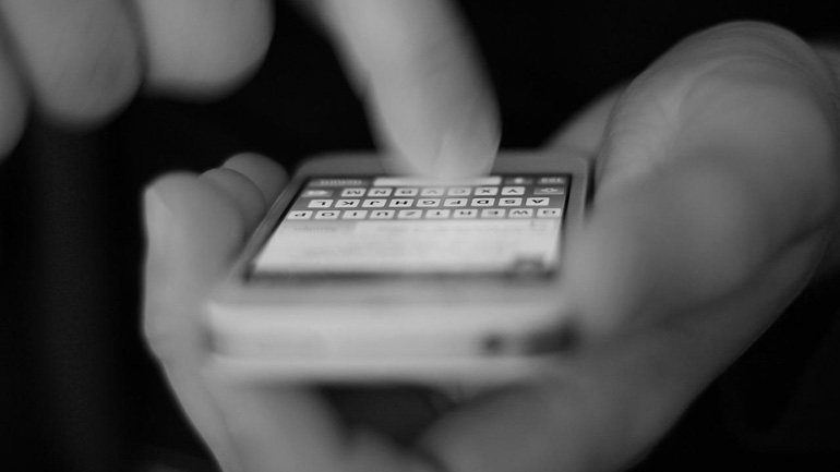 ΗΠΑ: Θύμα βιασμού και απαγωγής ειδοποίησε την αστυνομία μέσω εφαρμογής delivery