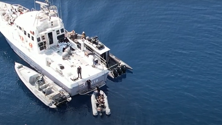 Η συνεισφορά της ΕΛ.ΑΣ στην επιχείρηση του Λιμενικού στην βραχονησίδα “Μπαρμπαλιάς”