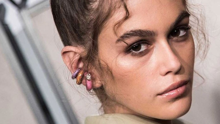 Το smokey makeup έχει επιστρέψει δυναμικά στα top trends!