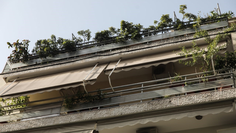 Κουκάκι: Τη σκότωσε με δύο μαχαιριές όταν ετοίμασε τις βαλίτσες της για να φύγει