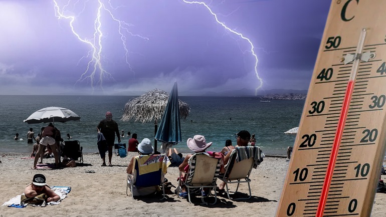 Αλλάζει το σκηνικό του καιρού – Βροχές, καταιγίδες και πτώση της θερμοκρασίας