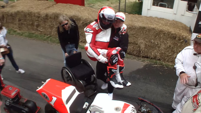 Οι άνθρωποι της Yamaha τα είχαν όλα άψογα προετοιμασμένα.