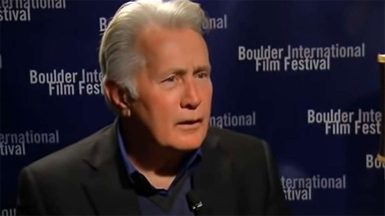 Μάρτιν Σιν: Ο δημοφιλής ηθοποιός μετανιώνει που άλλαξε το όνομά του στο Χόλιγουντ