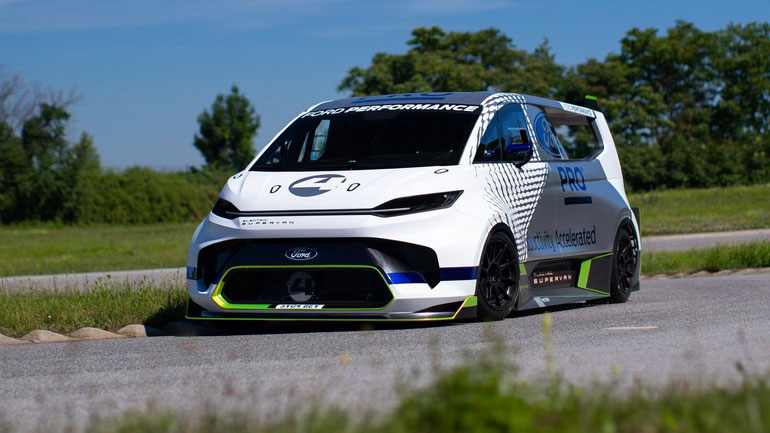 Η Ford έφτιαξε το απόλυτο SuperVan με 2.000 άλογα και 0-100 σε 1.9 δευτ.