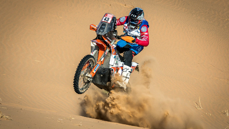 Μια KTM Dakar στο γκαράζ σας