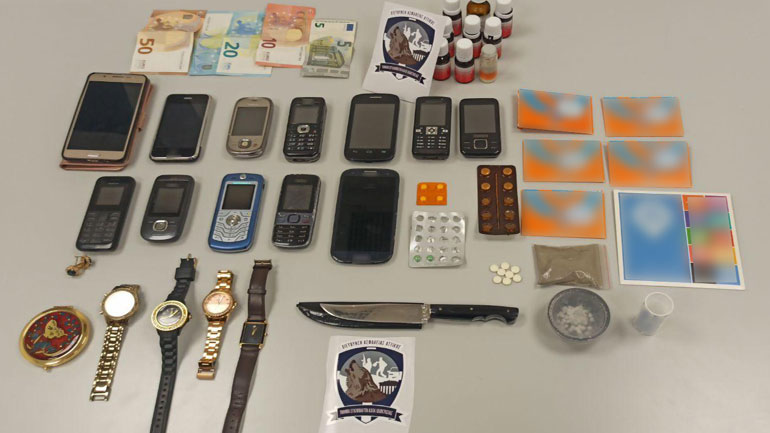 Συνελήφθη 47χρονη αλλοδαπή που λήστευε ηλικιωμένους με χρήση υπνωτικών ουσιών Συνελήφθη 47χρονη αλλοδαπή που λήστευε ηλικιωμένους με χρήση υπνωτικών ουσιών