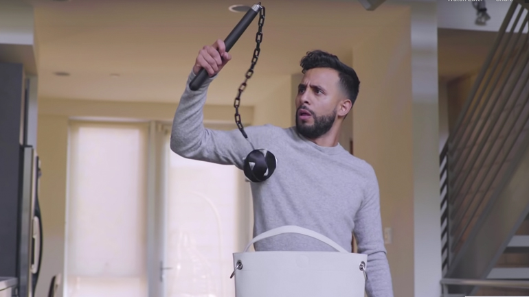 Τι βρίσκεται μέσα σε μια γυναικεία τσάντα;