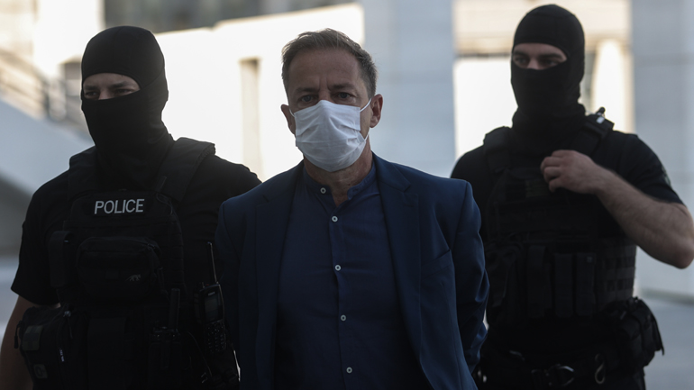 Συνεχίζεται η δίκη Λιγνάδη: Αρνείται τις κατηγορίες – «Είναι μια μέρα λύτρωσης»