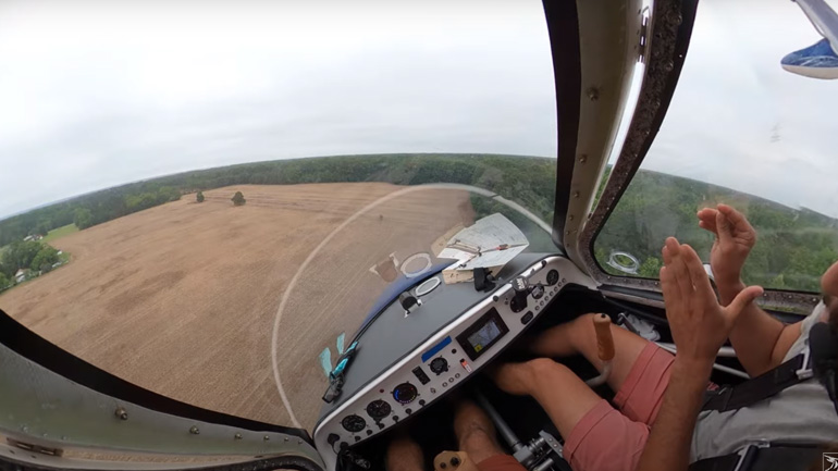 Αναγκαστική προσγείωση υδροπλάνου