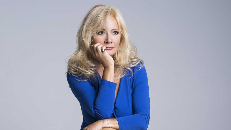 Βίντεο: Ο ξέφρενος χορός της Αγγελικής Νικολούλη σε βραδινή έξοδο Βίντεο: Ο ξέφρενος χορός της Αγγελικής Νικολούλη σε βραδινή έξοδο