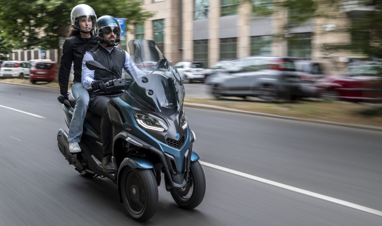 Πολυτελές, ασφαλές και συνδεδεμένο το νέο MP3.