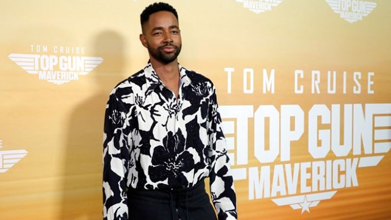 Ο Τζέι Έλις θα παρουσιάσει σειρά για αρχιτεκτονικά θαύματα