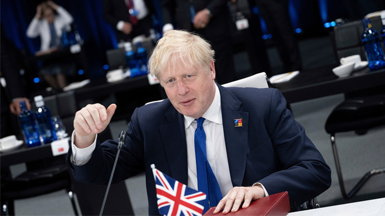 Τζόνσον: Δεν είναι ώρα για δημοψήφισμα στη Σκωτία – Η βασίλισσα Ελισάβετ δέχτηκε την πρωθυπουργό  Στέρτζον