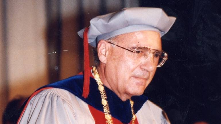 Απεβίωσε ο πρώτος Πρύτανης του Πανεπιστημίου Κύπρου, καθηγητής Μιλτιάδης Χαχολιάδης