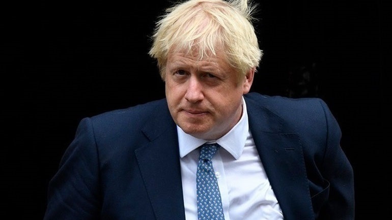 Τζόνσον: Η αποχώρηση της Ρωσίας από το Φιδονήσι δείχνει την ικανότητα της Ουκρανίας να αντεπιτίθεται