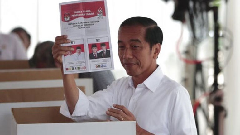 Μήνυμα του Ζελένσκι στον Πούτιν έδωσε ο πρόεδρος της Ινδονησίας