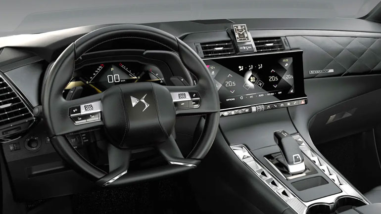 Σχεδιαστής DS «Θα κόψουμε τις οθόνες από τα μελλοντικά οχήματα γιατί δεν είναι σέξι» 