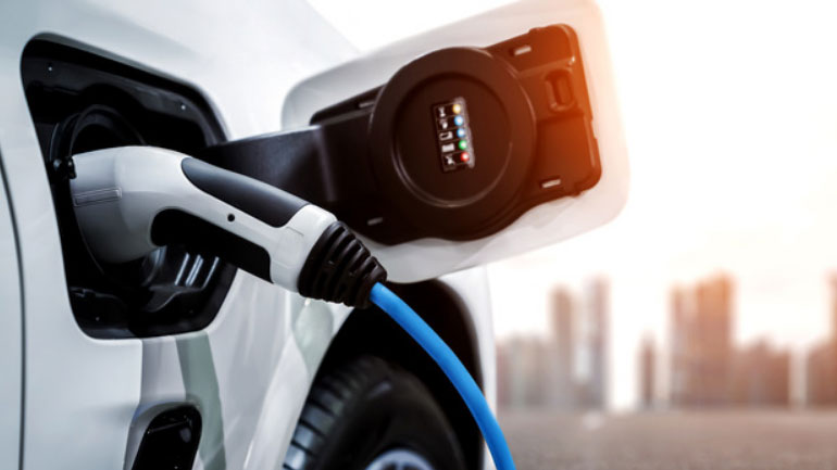 Ποια χώρα της Ευρώπης ετοιμάζεται να φορολογήσει αυστηρά τα ηλεκτρικά αυτοκίνητα;