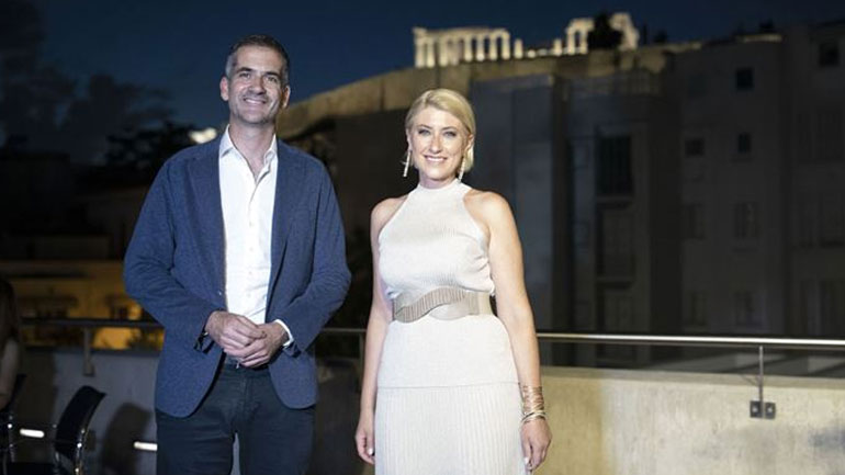 Κώστας Μπακογιάννης: Αποκαλύπτει το μυστικό του γάμου του με τη Σία Κοσιώνη