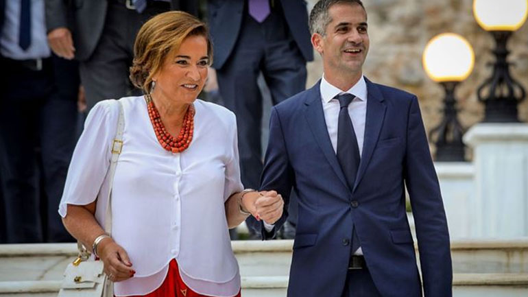 Κώστας Μπακογιάννης: Η εξομολόγηση για την περιπέτεια υγείας της μητέρας του Ντόρας Μπακογιάννη