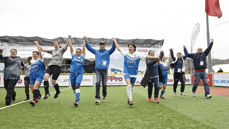 Εθνική Αστέγων και ΠΣΑΤ έπαιξαν και ποδόσφαιρο έστειλαν και μηνύματα