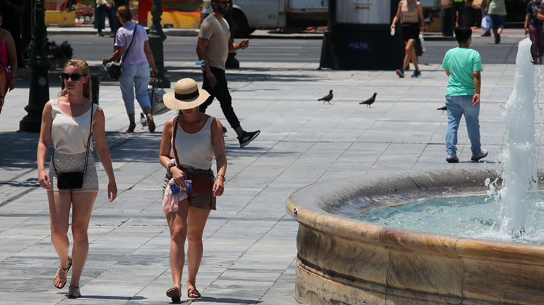 Με υψηλές θερμοκρασίες κάνει «ποδαρικό» ο Ιούλιος