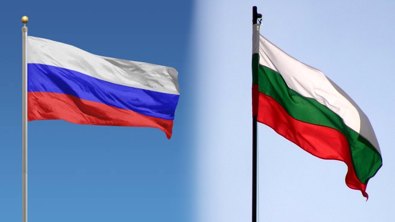 Η πρεσβευτής της Ρωσίας στη Σόφια λέει ότι θα ζητήσει από τη Μόσχα να κλείσει την πρεσβεία