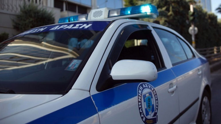 Συνελήφθη 35χρονος που προσπάθησε να πνίξει το παιδί του στο κέντρο της Αθήνας