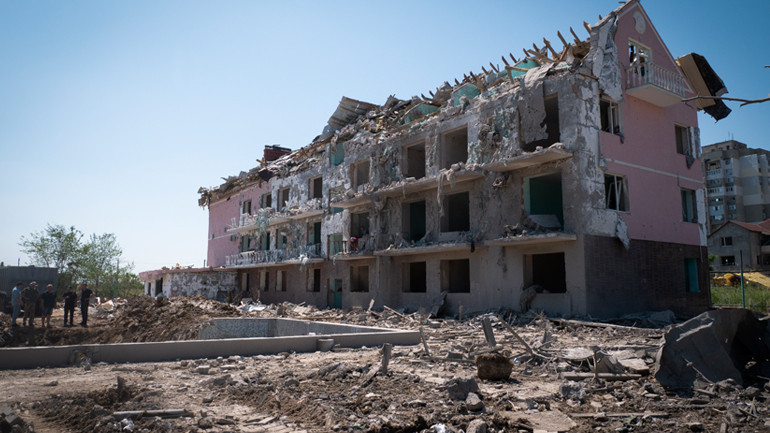 Λισίτσανσκ: Οι αυτονομιστές ισχυρίζονται ότι περικύκλωσαν την πόλη- Διαψεύδει ο ουκρανικός στρατός