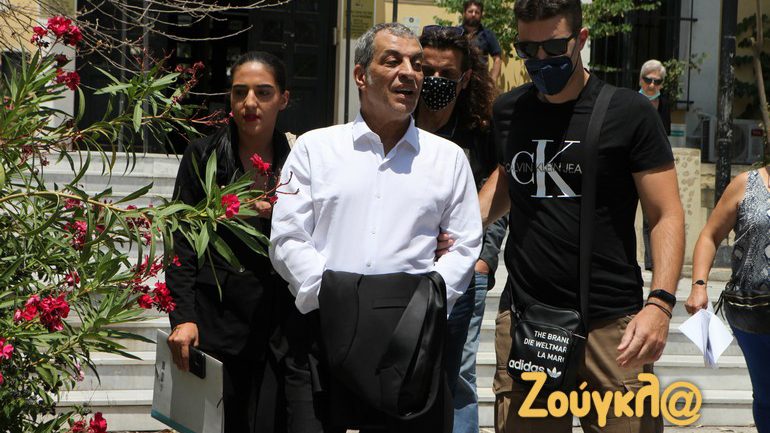 Θέμης Αδαμαντίδης: Ελεύθερος με περιοριστικούς όρους – Δικάζεται τη Δευτέρα