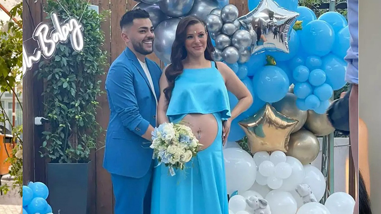 Λάουρα Νάργες – Χρήστος Σαντικάι: Το baby shower πριν γίνουν γονείς