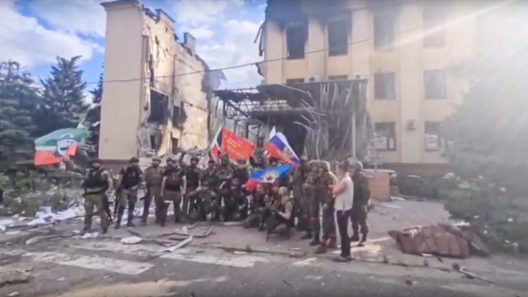 Οι Ρωσικές δυνάμεις κατέλαβαν το Λισιτσάνσκ- Η Αυστραλία θα στείλει 34 τεθωρακισμένα στην Ουκρανία