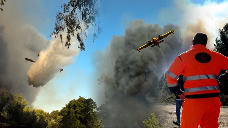 Μάχη σε τέσσερα πύρινα μέτωπα