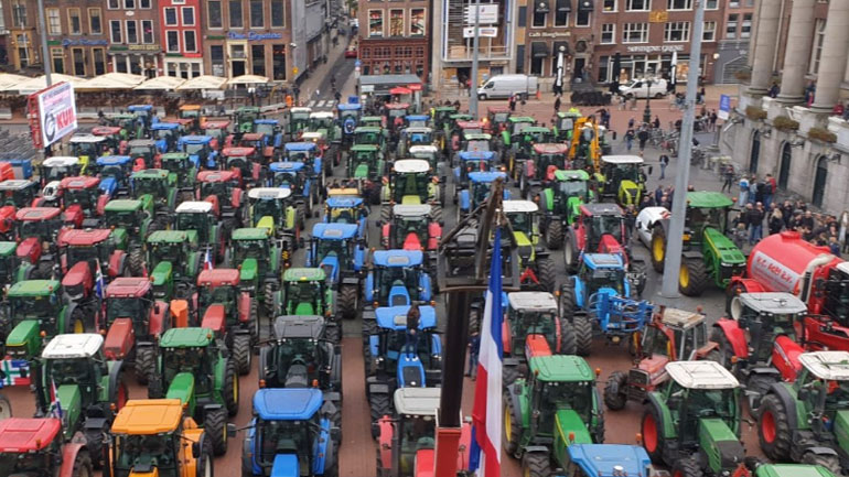 Σφοδρές αντιδράσεις των Ολλανδών αγροτών